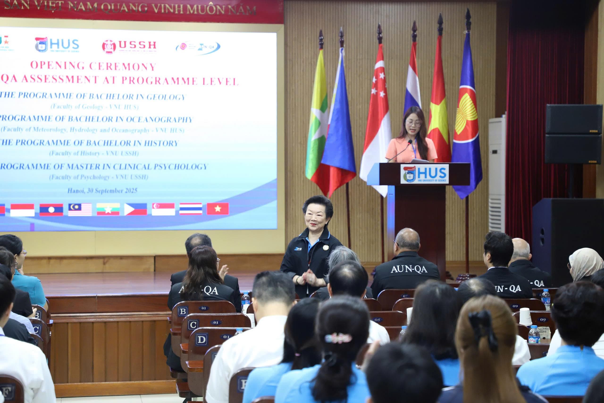 Giới thiệu đại biểu 1
